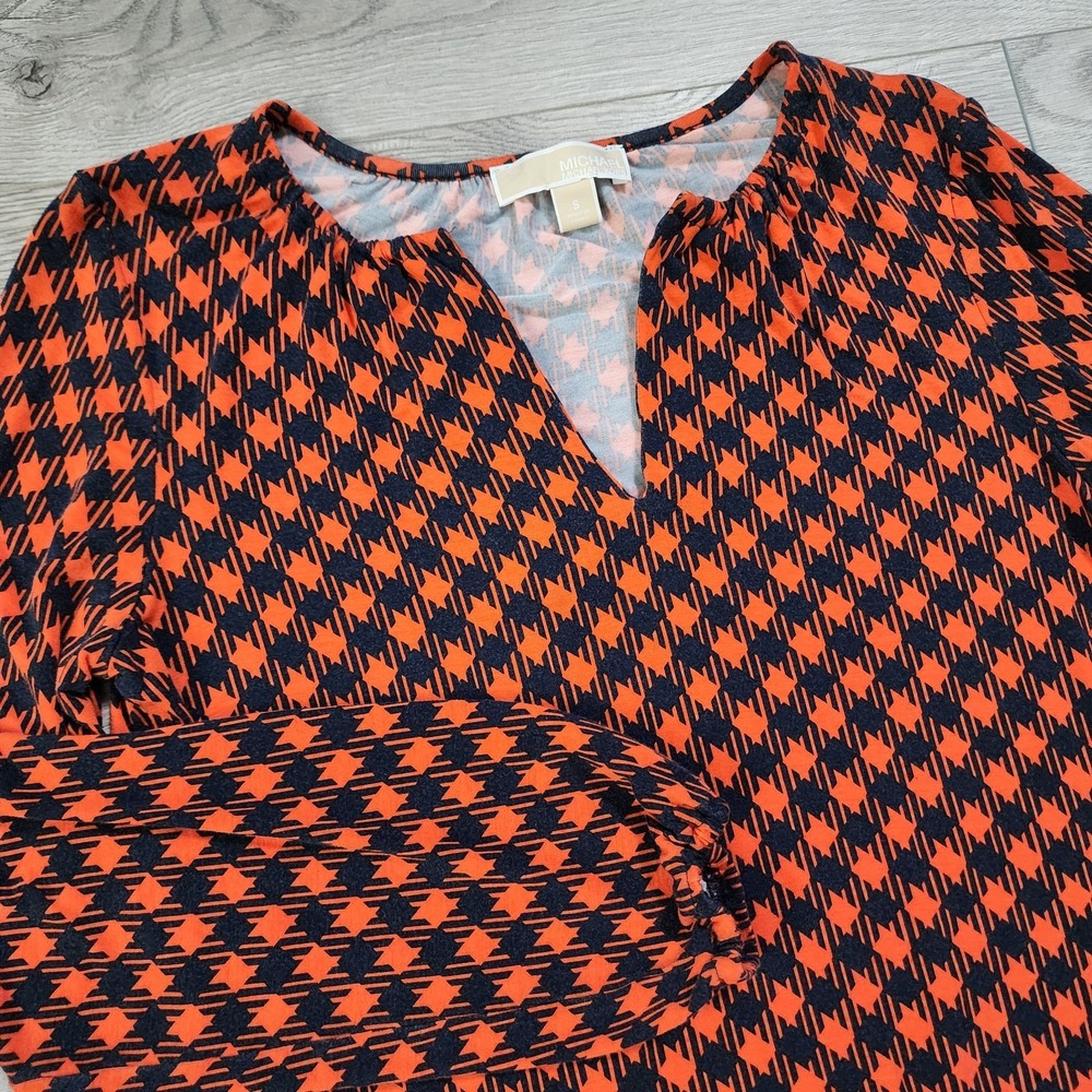 Michael Kors Women's Top Navy/Black Orange Geometric Size Small‎ Blouse